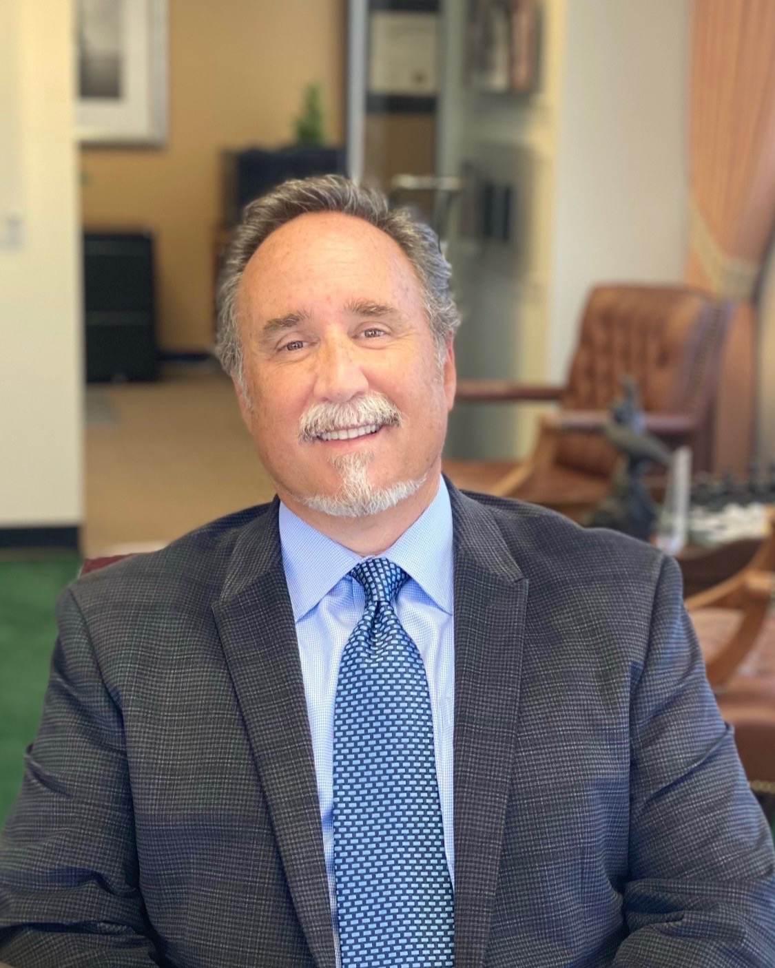 Danny G. Coelho, Honorary Chairman of InvestLinc Classic, Inc.